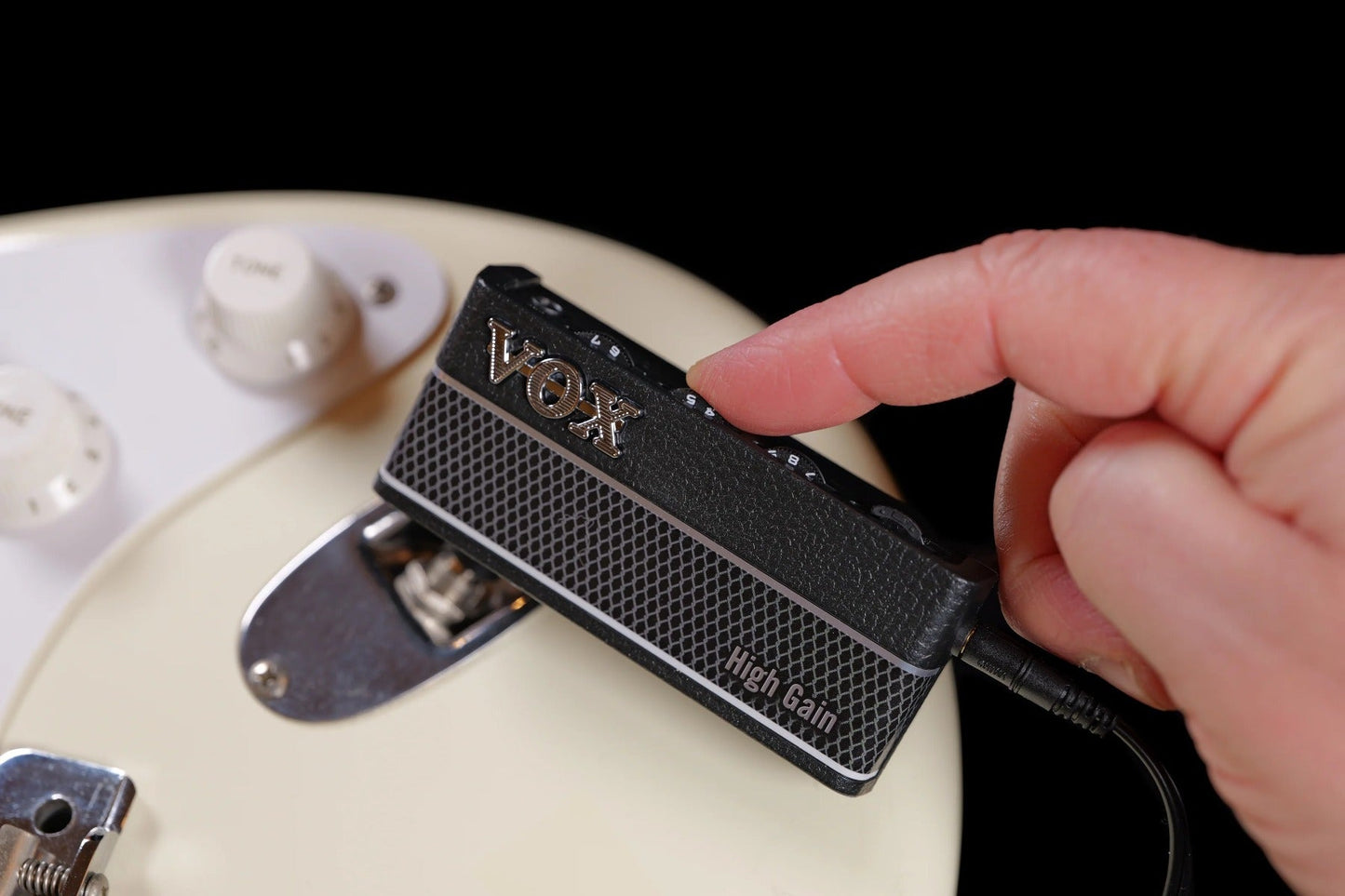 VOX AMPLUG 3 HIGH GAIN GUITAR HEAPHONE AMP - Music Planet New Zealand