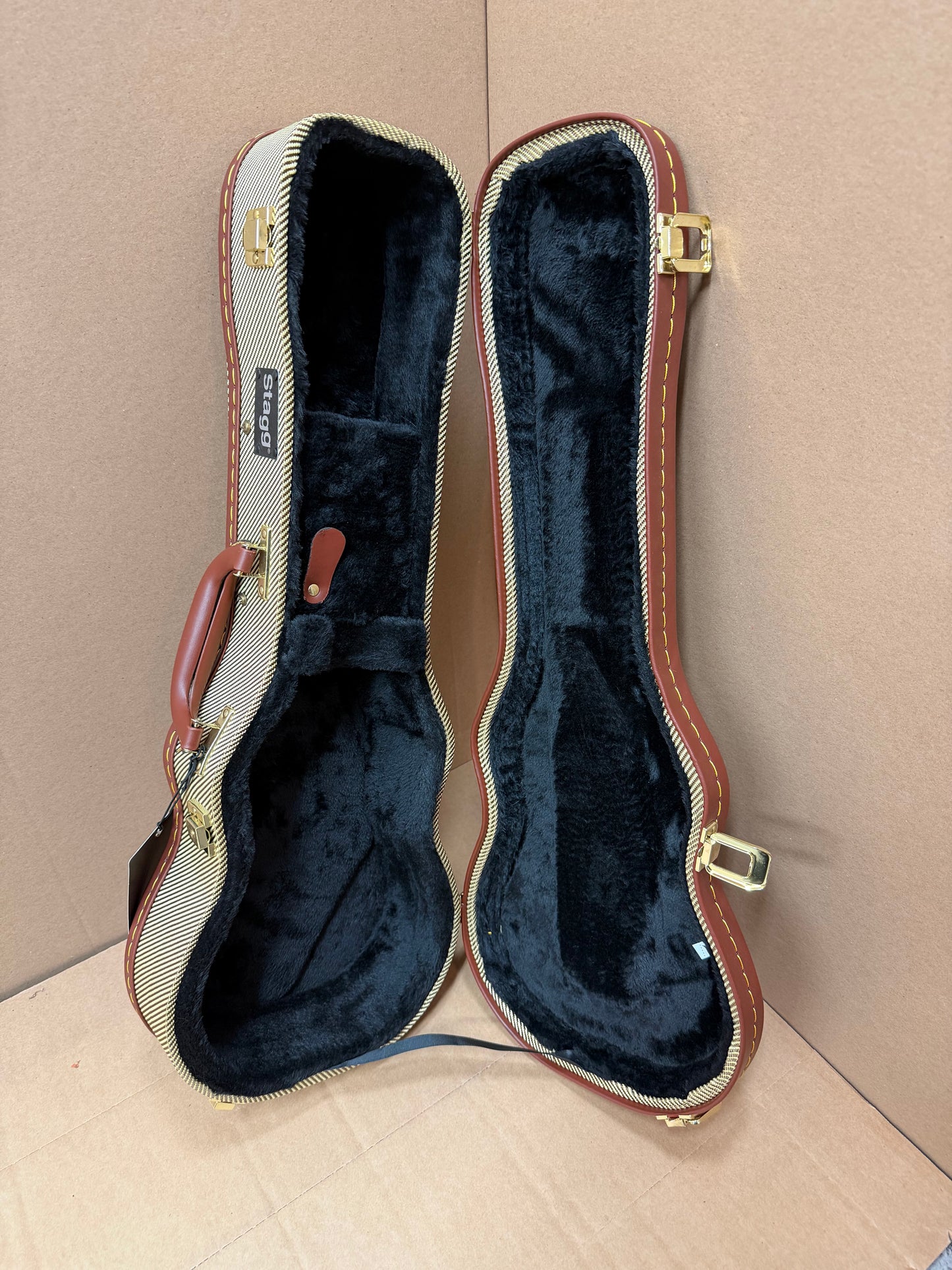 Stagg GCX‑UKC Vintage‑Style Concert Ukulele Case – B-Stock