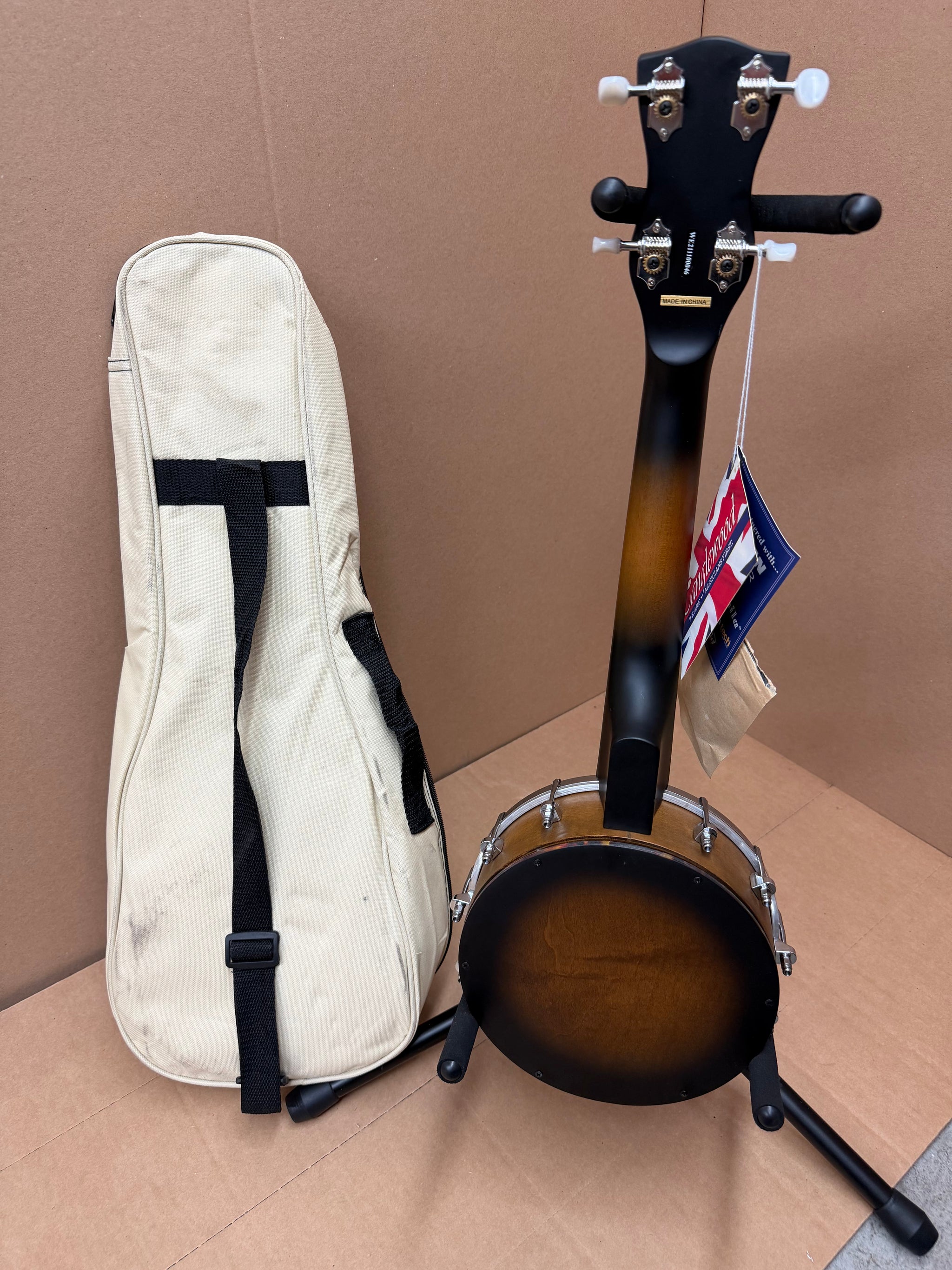 Tanglewood TWBU Union Series Ukulele Banjo - B-Stock