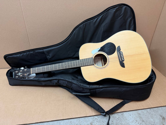 Alvarez RD26S Dreadnought Acoustic Package - B-Stock