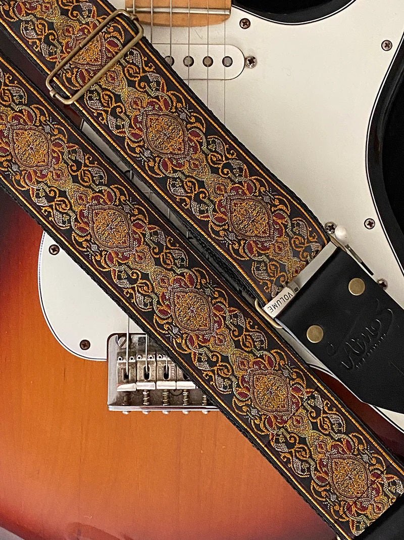 ATMOS GOLDFINER GUITAR STRAP BLACK LEATHER - Music Planet New Zealand